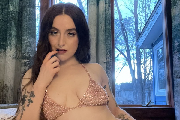 Starlet Cassie Black Strip Tease Surprise on   The SDR Show for Christmas