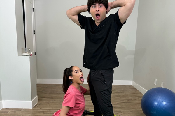 Flawless Beauty Chloe Amour Drops Amazing New XXX OnlyFans Content