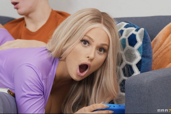 Dan Dangler Returns to Brazzers for Her 2nd Must-See Scene