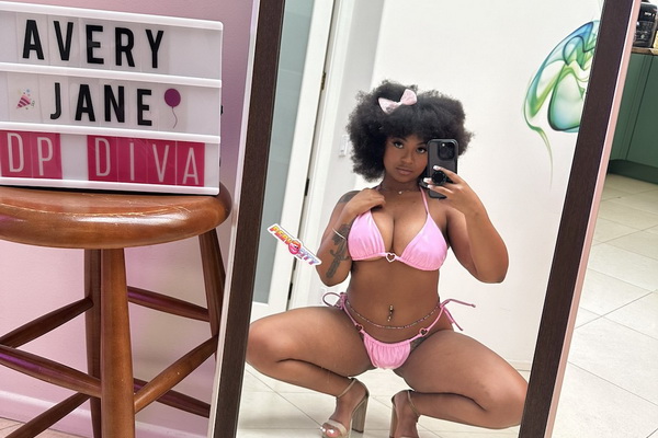 Avery Jane Makes Her Triumphant Return to DP Diva