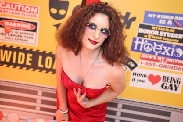 Kandy Kitty Releases Her First Album Dancing On A Faultline