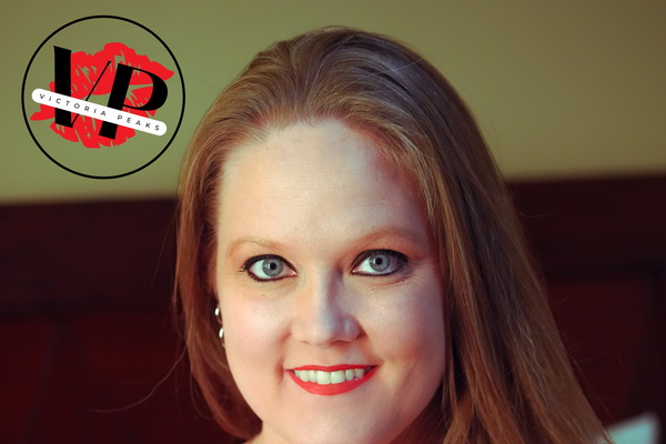 Victoria Peaks Celebrates Valentine’s Day with Mark Dallas