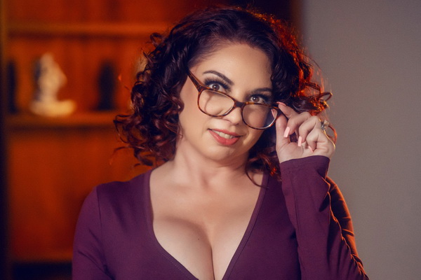 KiKi D’Aire Inducted into Urban X Awards Hall of Fame