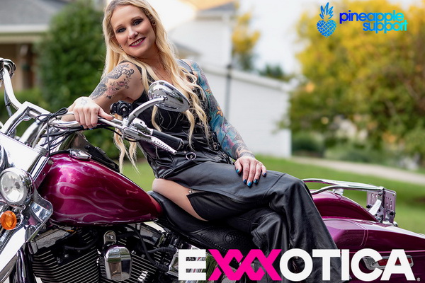 Mistress Kora Bell to Appear at EXXXOTICA Chicago This Weekend