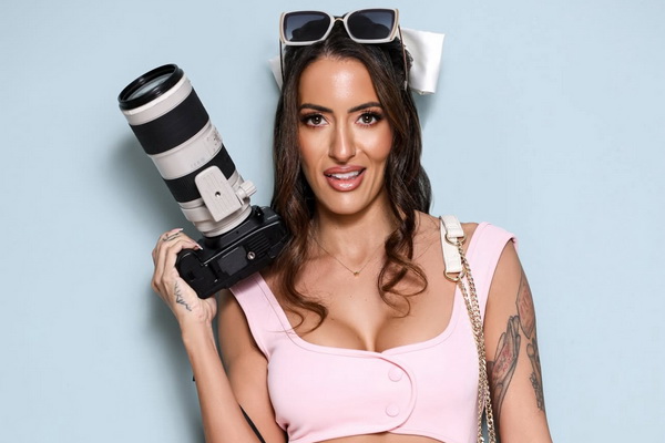 Coco Bae Returns to Brazzers as The Cock Collector