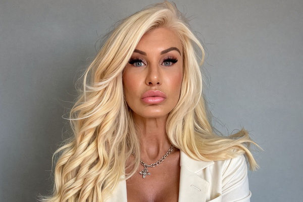 The Manhattan Madam Kristin Davis Guests on RubyLynne’s Granny Panty Podcast